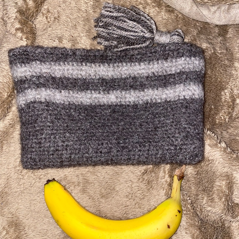 Alpaca fiber zipper pouch